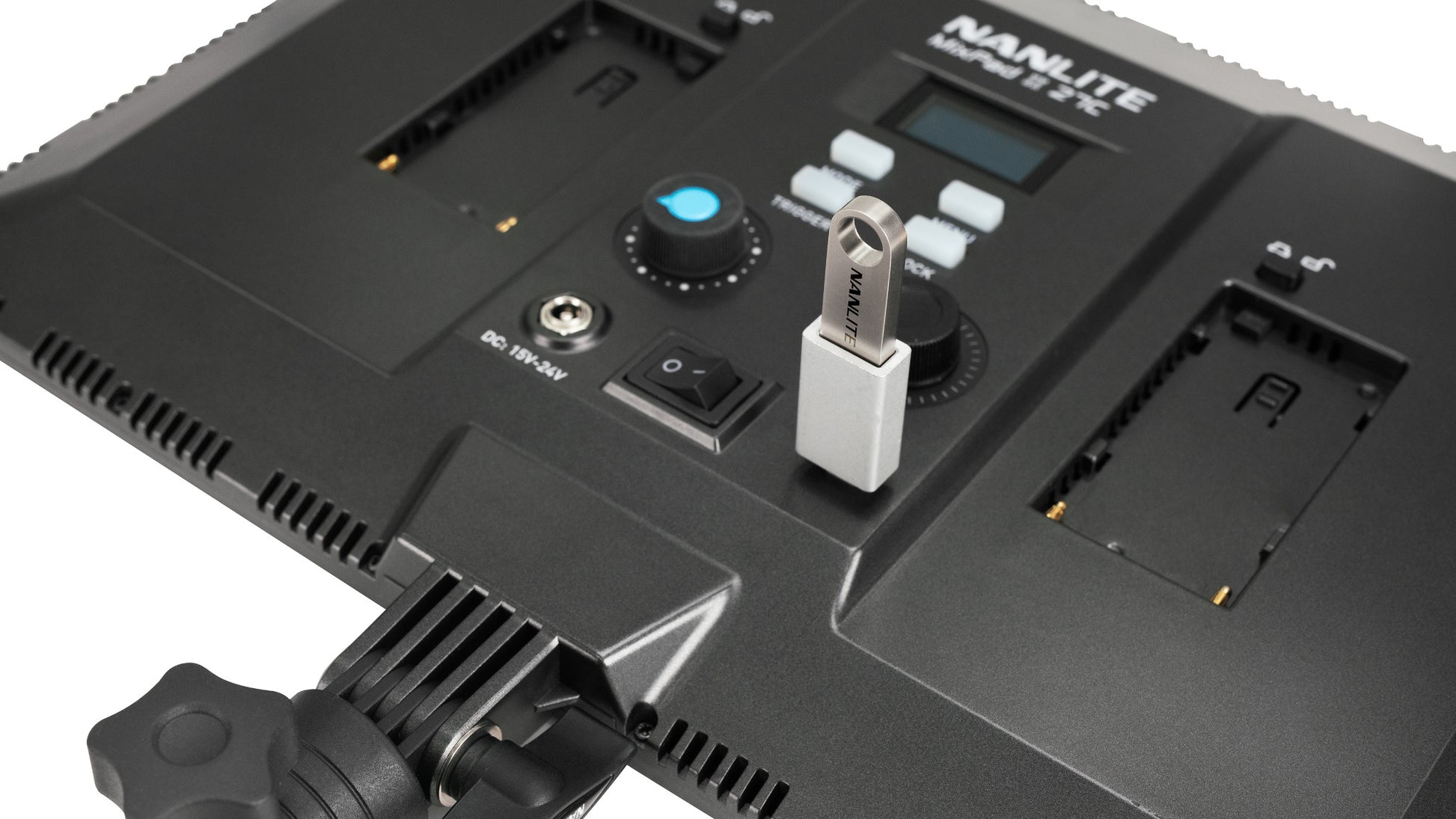 NANLITE MixPad II 27C Multicolor-Stativleuchte