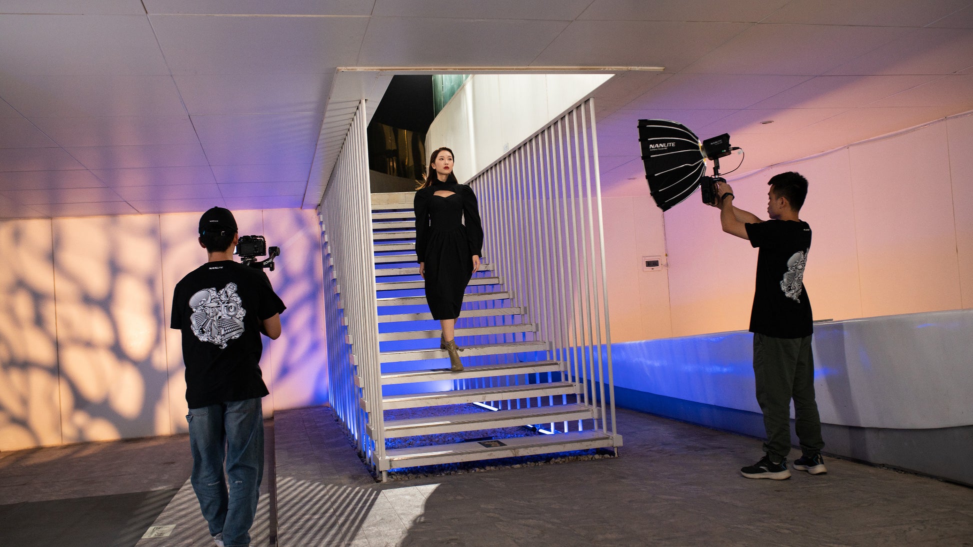 NANLITE Forza 150 Reportage- und Studio-Scheinwerfer