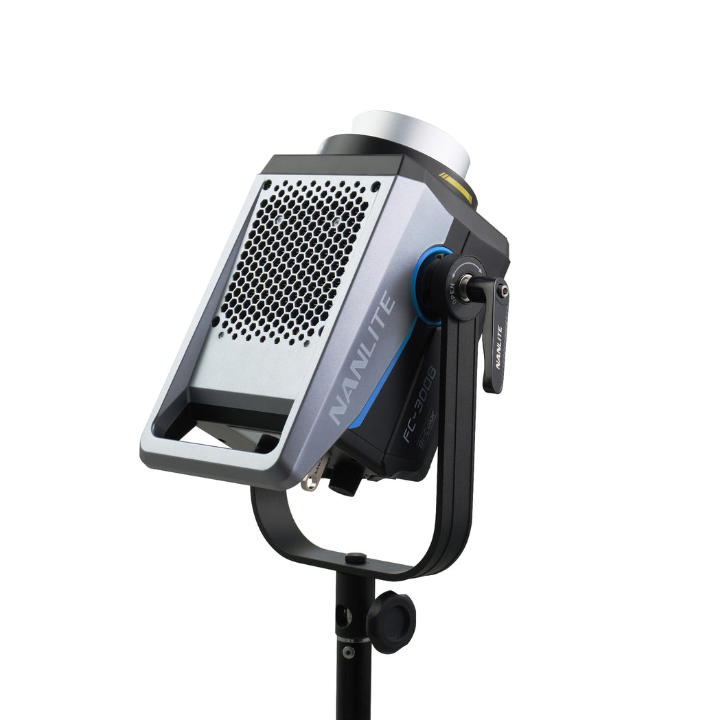 NANLITE FC-300B Bi-Color Reportage- und Studio-Scheinwerfer
