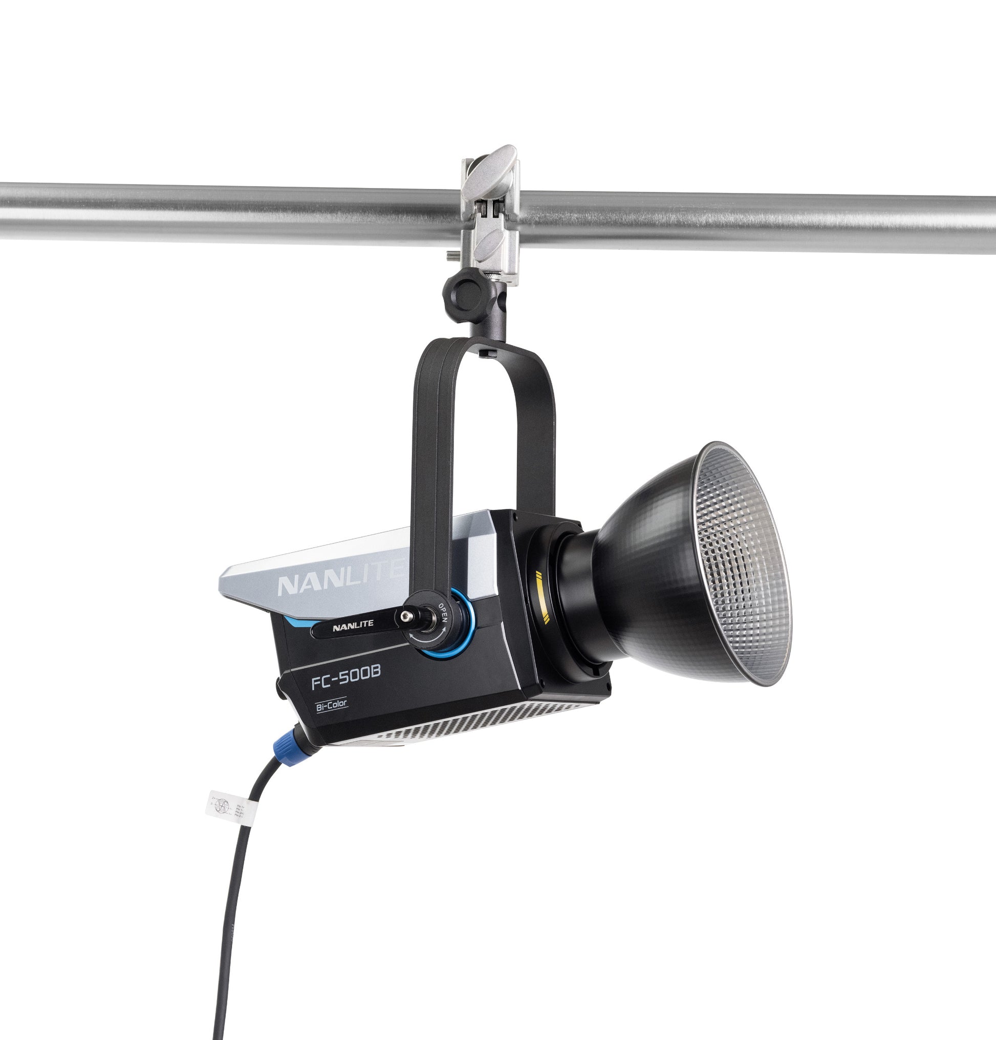 NANLITE FC-500B Bi-Color Reportage- und Studio-Scheinwerfer