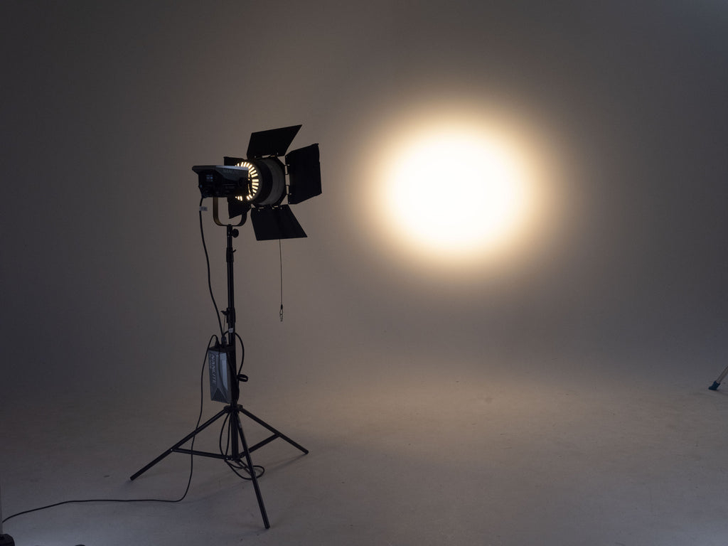 NANLITE FC-500B Bi-Color Reportage- und Studio-Scheinwerfer