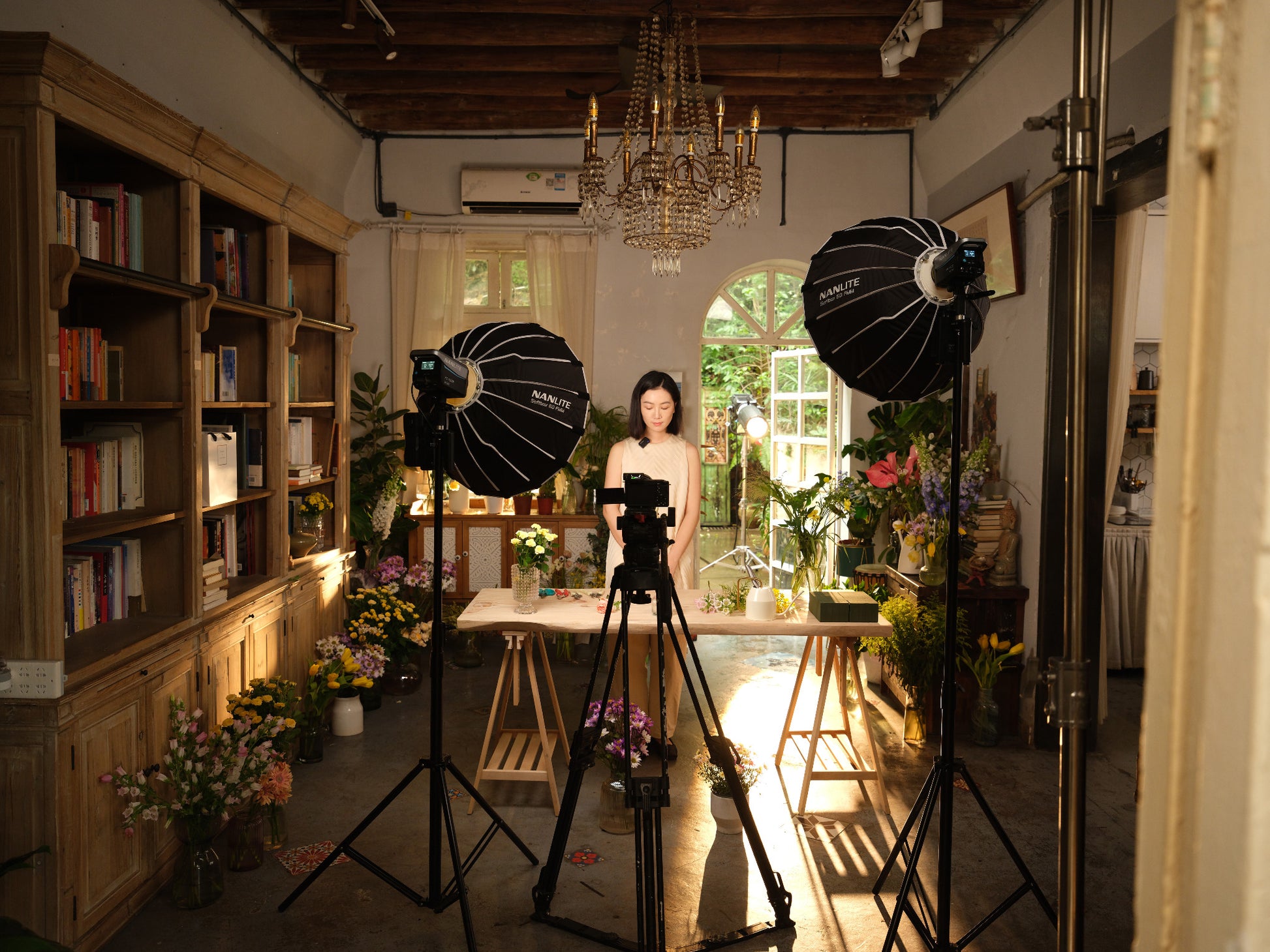 NANLITE FC-60B Bi-Color Reportage- und Studio-Scheinwerfer