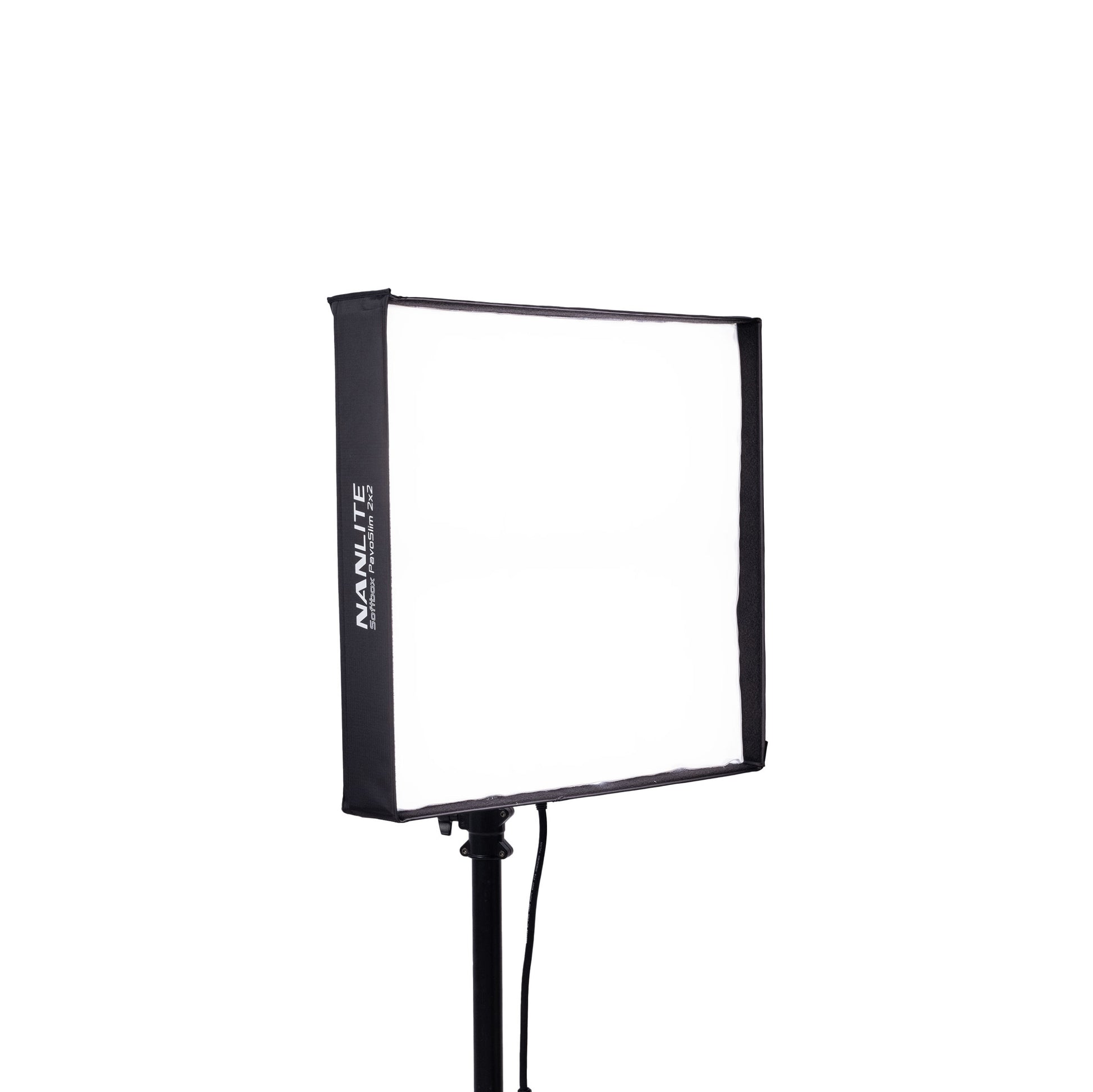 NANLITE PavoSlim 240C Full-Color Multifunktions-Flächenleuchte