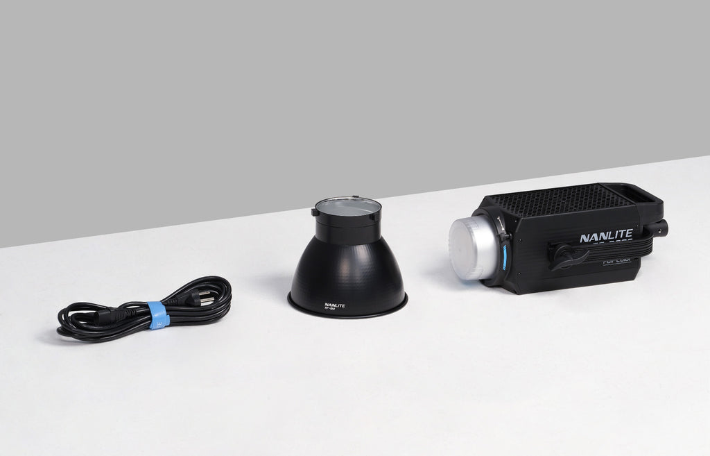 NANLITE FS-300C Full-Color Studio-Scheinwerfer