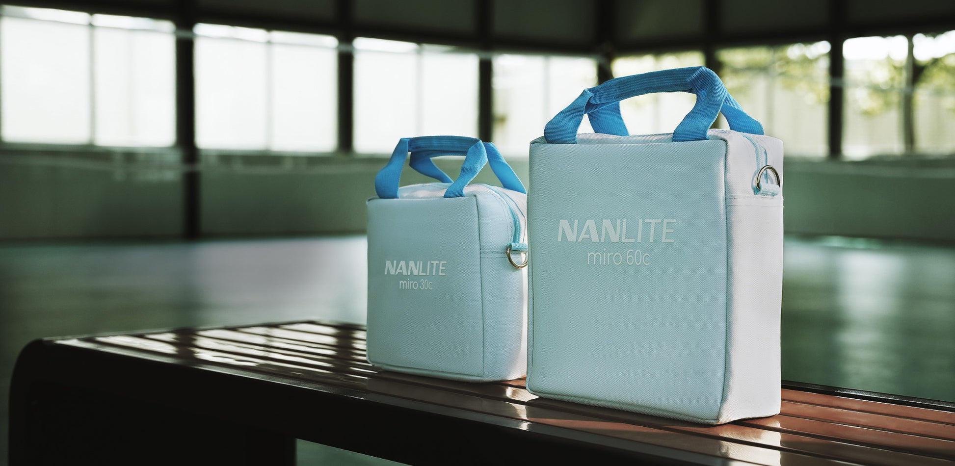 NANLITE miro 30c Full-Color Flächenleuchte